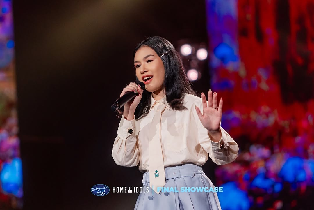 Vanessa Simorangkir atau Vanessa Zee memukai para juri Indonesian Idol