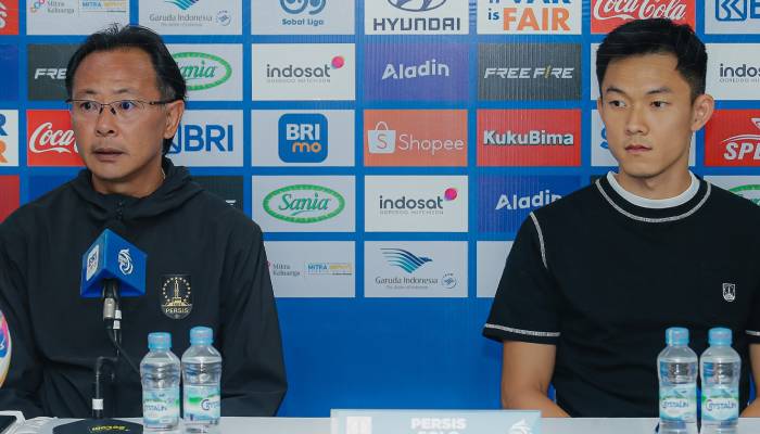 Ong Kim Swee dan Sutanto Tan.
