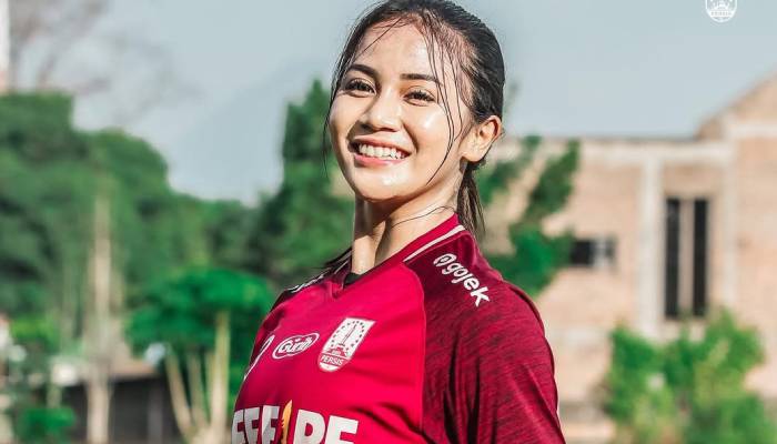 Shafira Ika Eks Pemain Persis Solo dan Timnas Indonesia Putri.