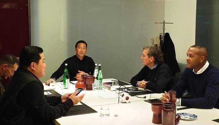 Pertemuan Erick Thohir dengan Pelatih Timnas Indonesia.