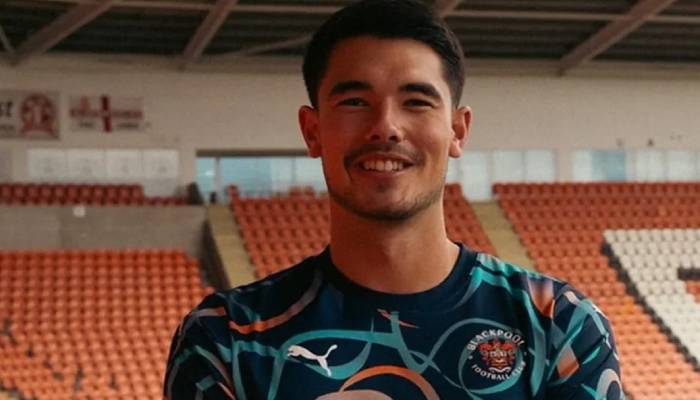 Elkan Baggott di Blackpool FC