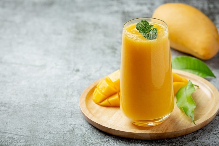 Jus mangga untuk menu buka puasa di ramadhan 2025.