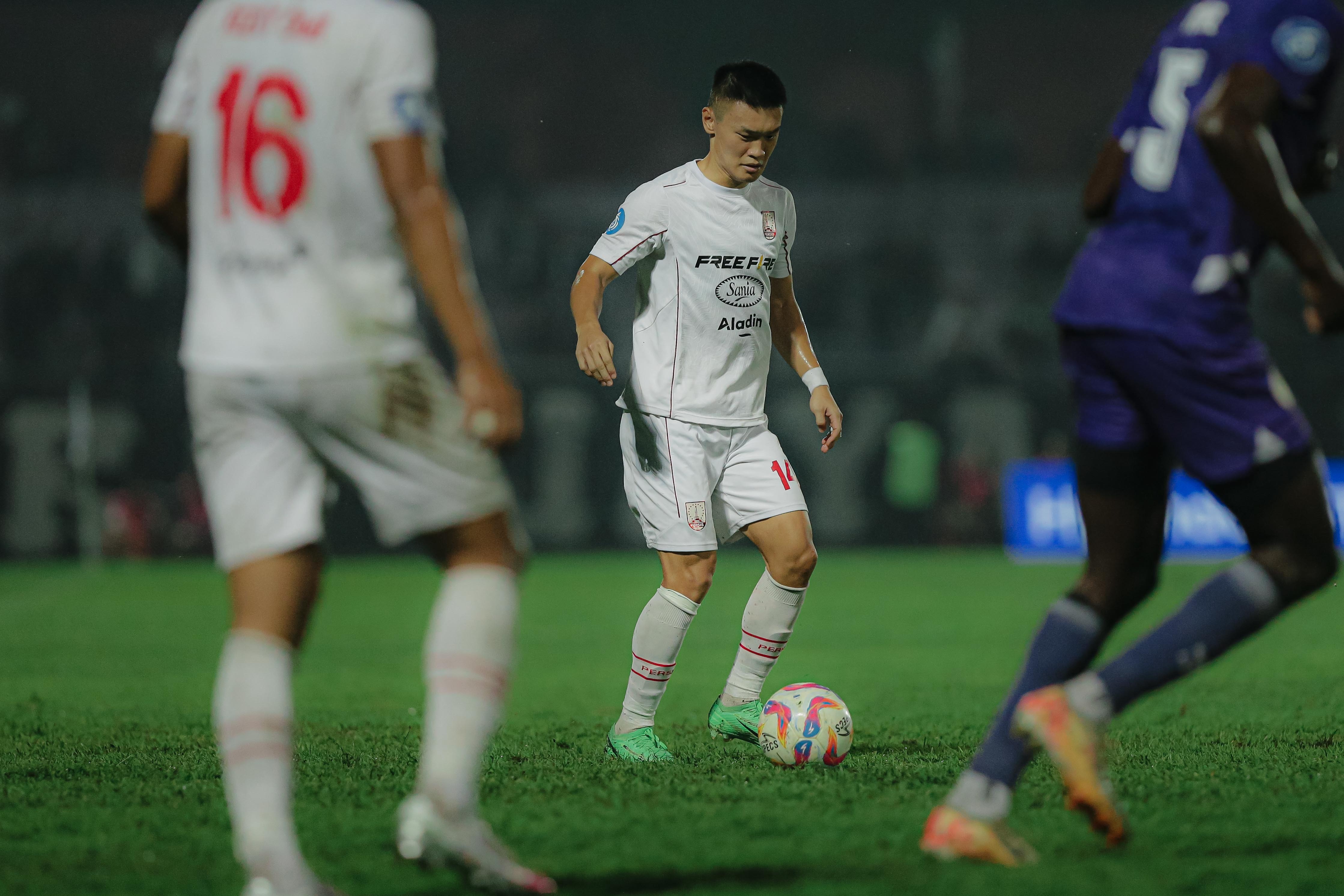 Sho Yamamoto saat melawan Persik Kediri.