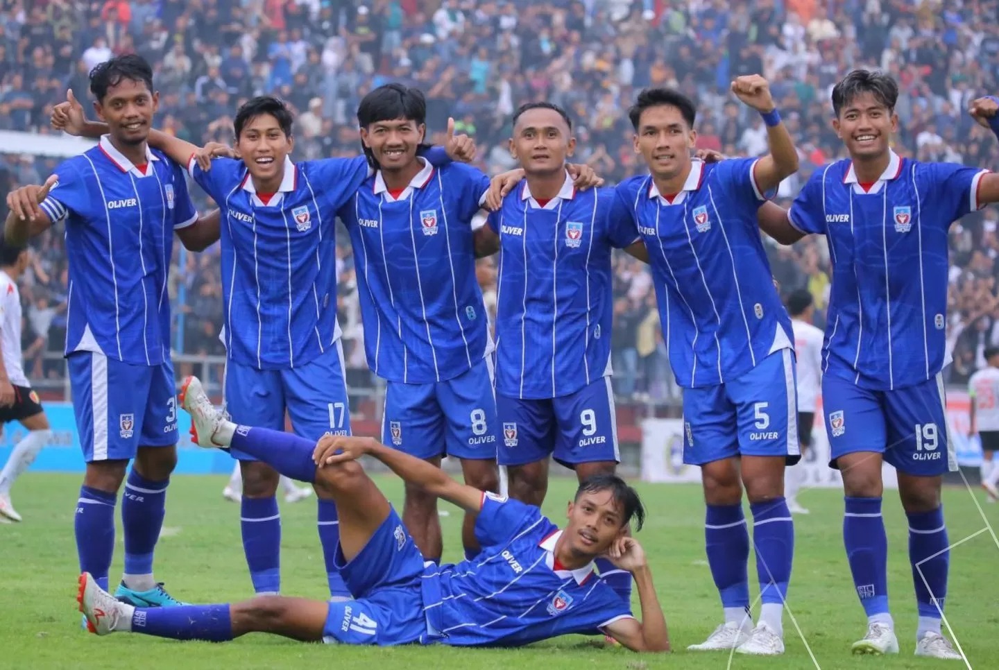 Para pemain Persebi Boyolali saat bermain di Liga 4 Jateng 2024/2025.
