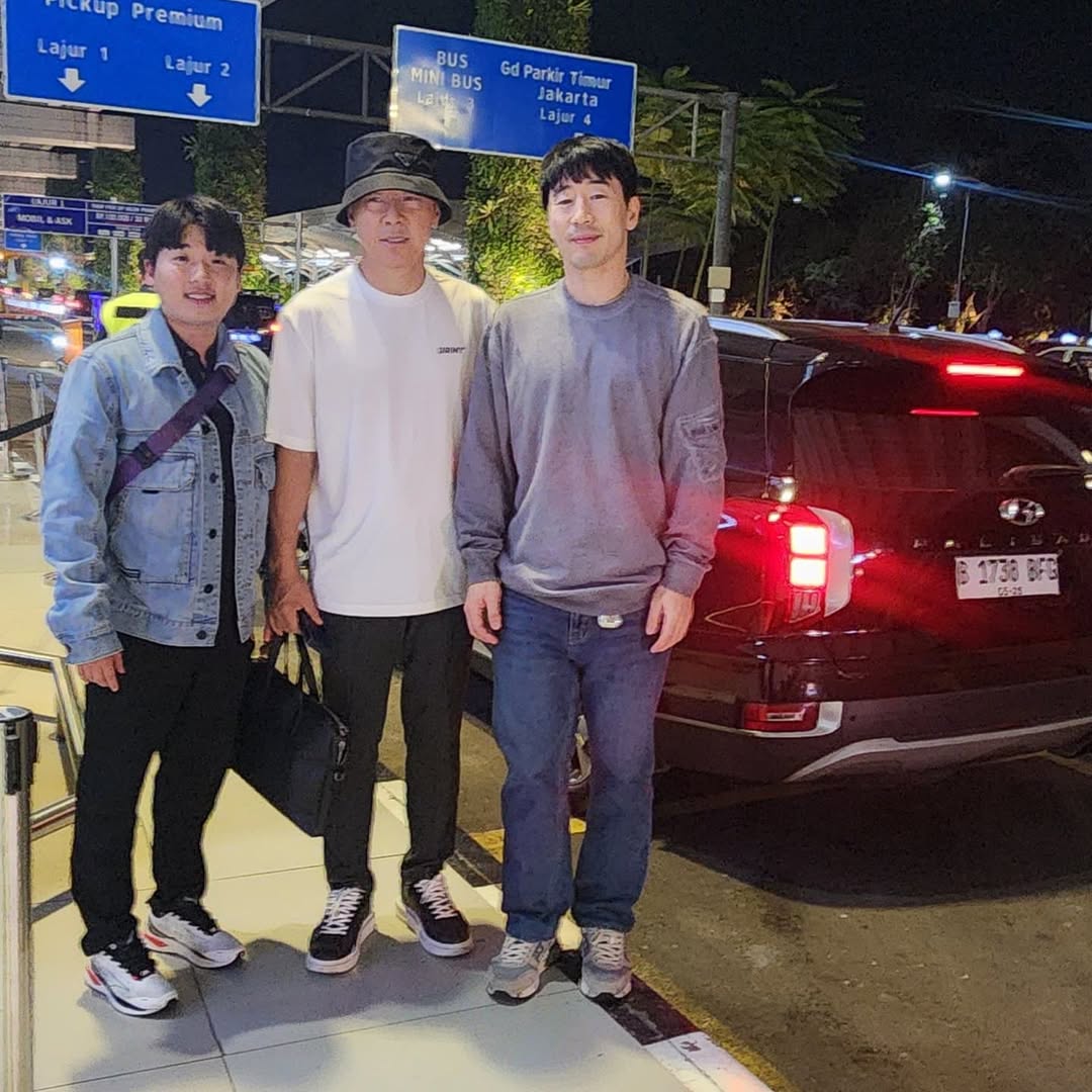 Shin Tae-yong datang ke Indonesia untuk buka donasi pembinaan sepak bola.