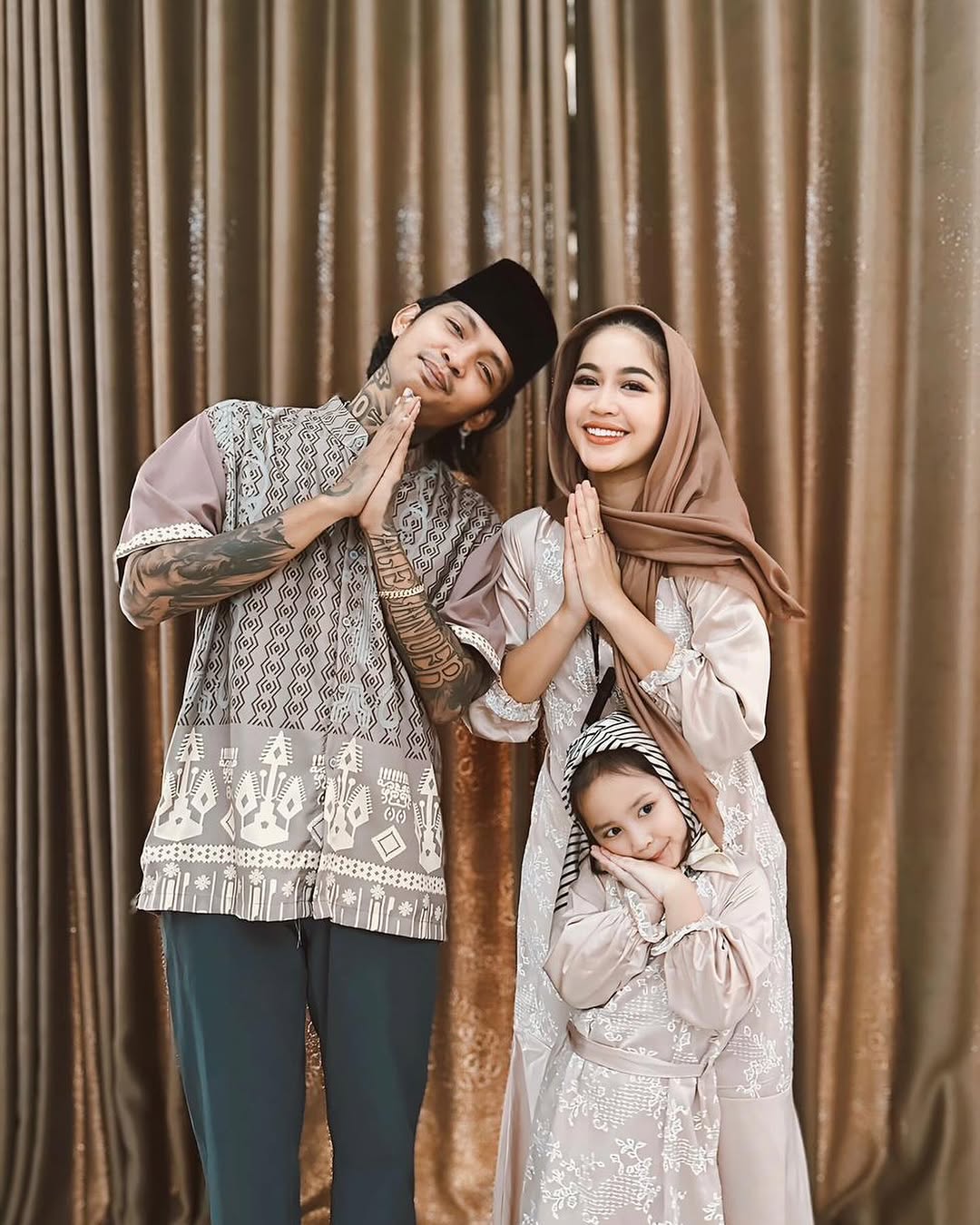 Young Lex dikabarkan cerai dari Eriska Nakesya.