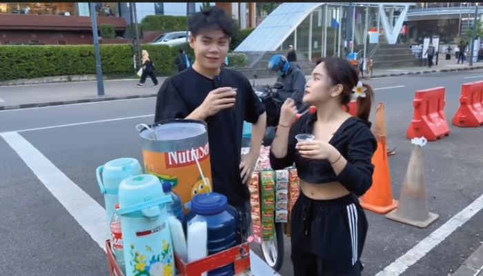 Jeje Slebew viral di X.