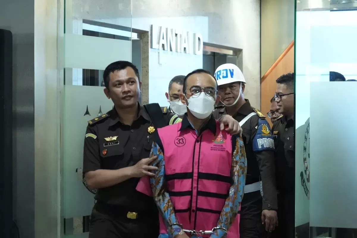 Para tersangka kasus dugaan korupsi tata kelola minyak mentah dan produk kilang PT Pertamina.