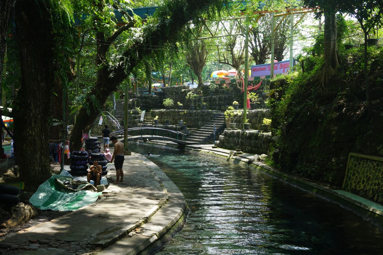 Objek Mata Air Cokro (OMAC) siap menyambut tradisi padusan bagi masyarakat Klaten dan sekitarnya.