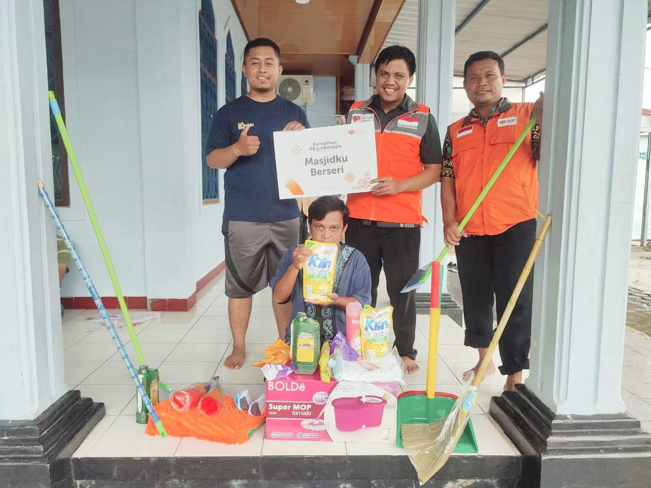 Masjidku Berseri Rumah Zakat Solo.