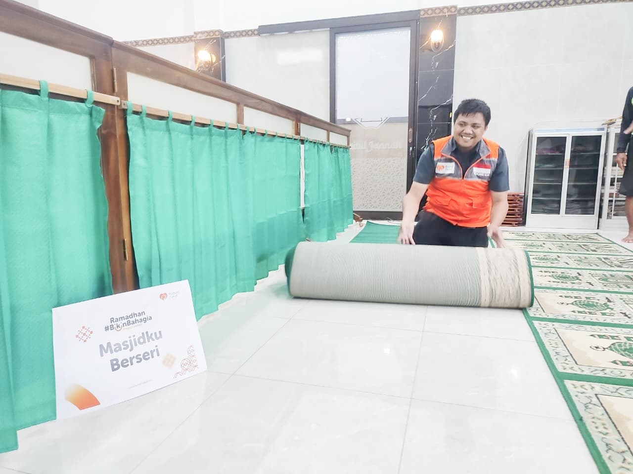 Masjidku Berseri Rumah Zakat Solo.