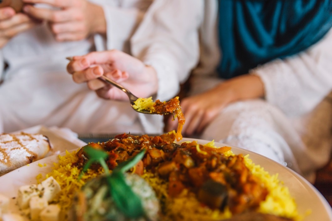 Ilustrasi menu buka puasa pertama di Ramadhan 2025.