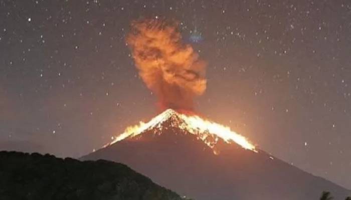 Gunung Agung.