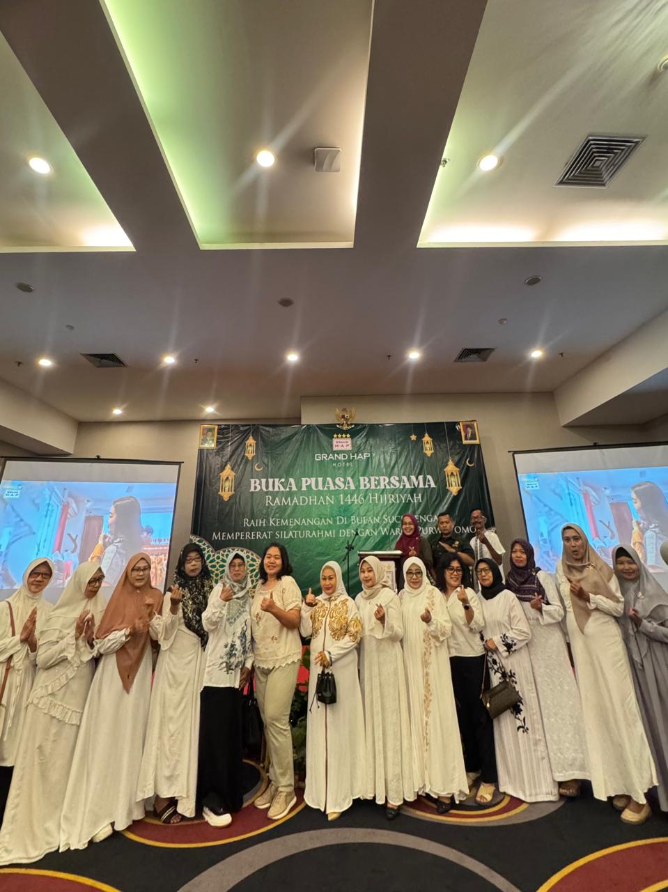 Grand HAP Hotel Solo Gelar Buka Puasa Bersama Warga Purwotomo dan Rekan Media.