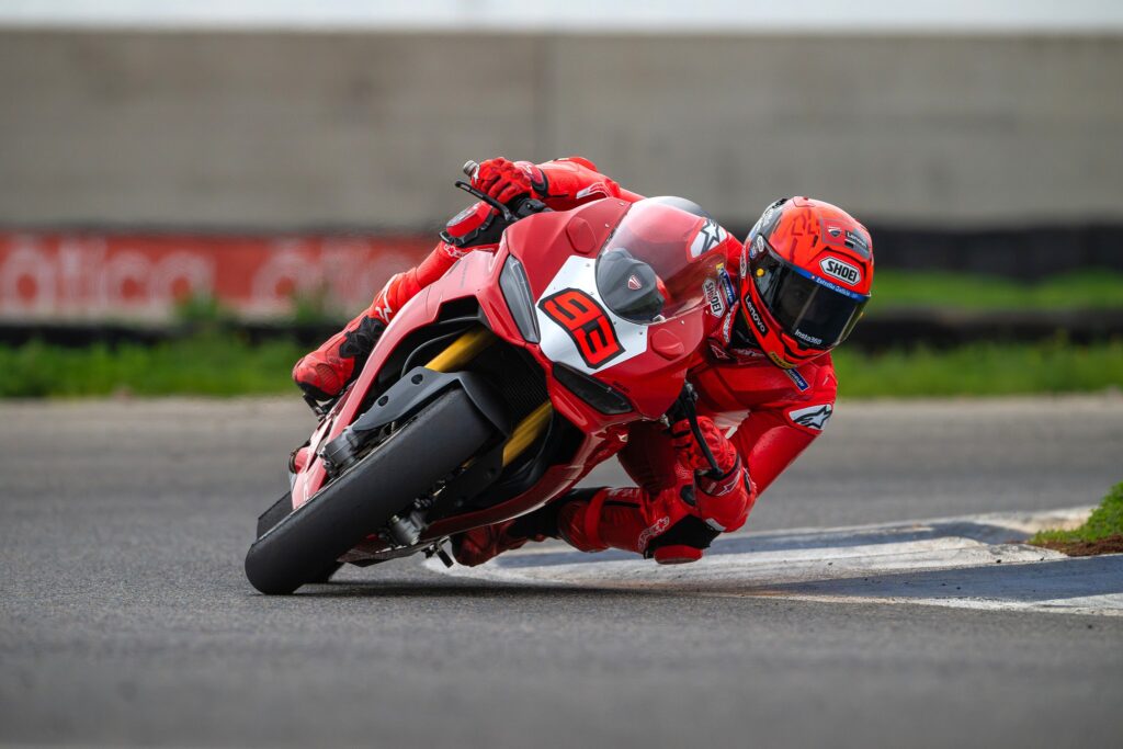 Marc Marquez  terlihat latihan di Sirkuit Aspar jelang MotoGP Amerika 2025