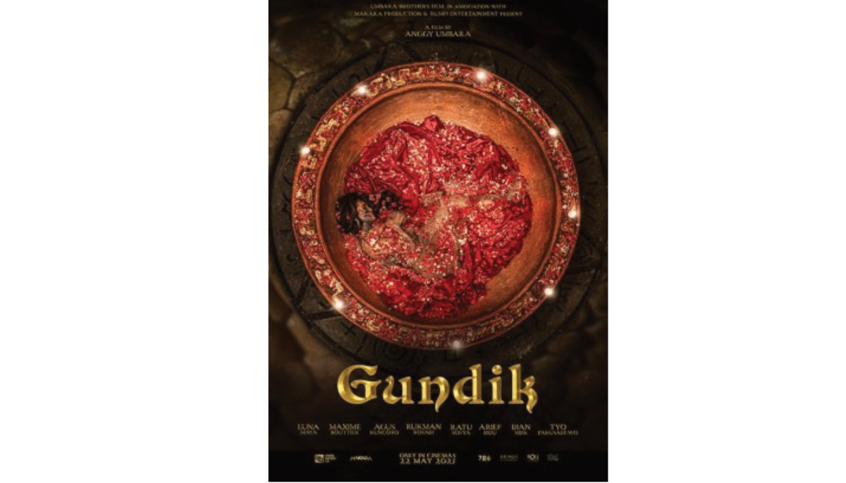 Sinopsis film Gundik yang diperankan oleh Luna Maya.