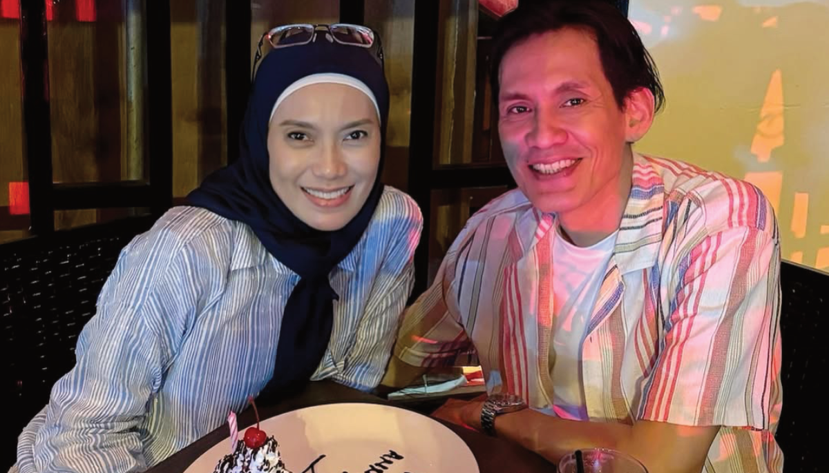 Faizal Hussein pemeran Walid bersama keluarga.