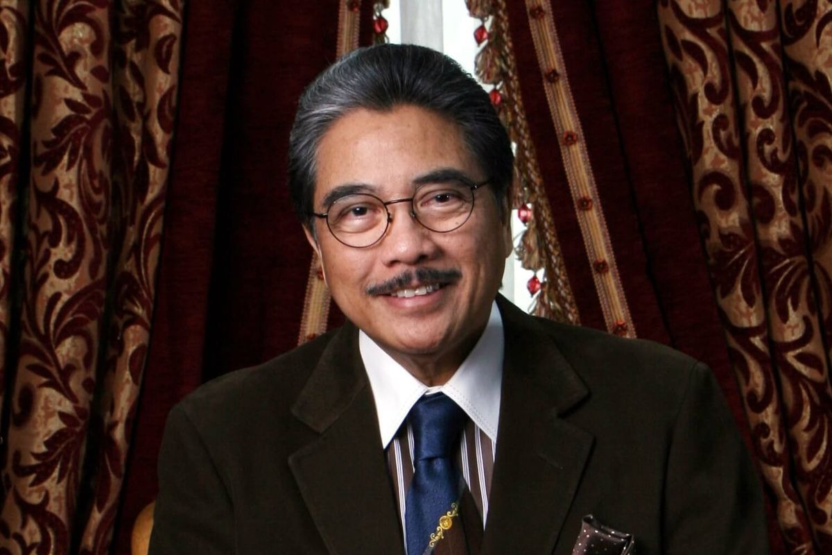 Hotma Sitompul dikabarkan meninggal dunia.