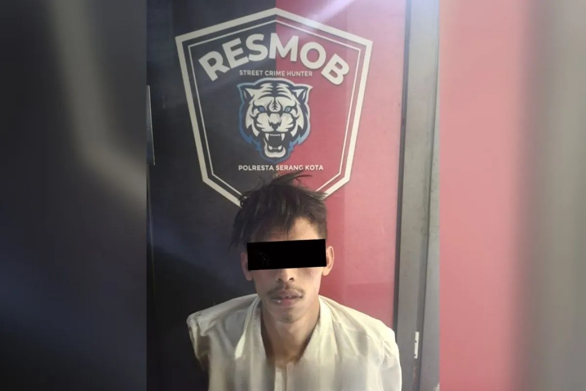 Pelaku berinsial ML (23) diamankan di Polresta Serang Kota, Banten, Minggu (20/4/2025).