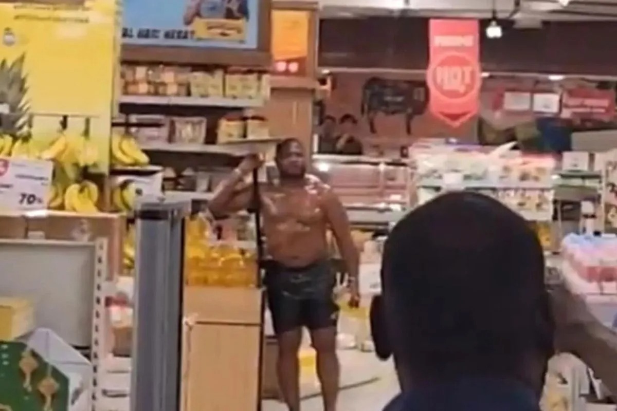 Viral WNA mengamuk di Kalibata City.