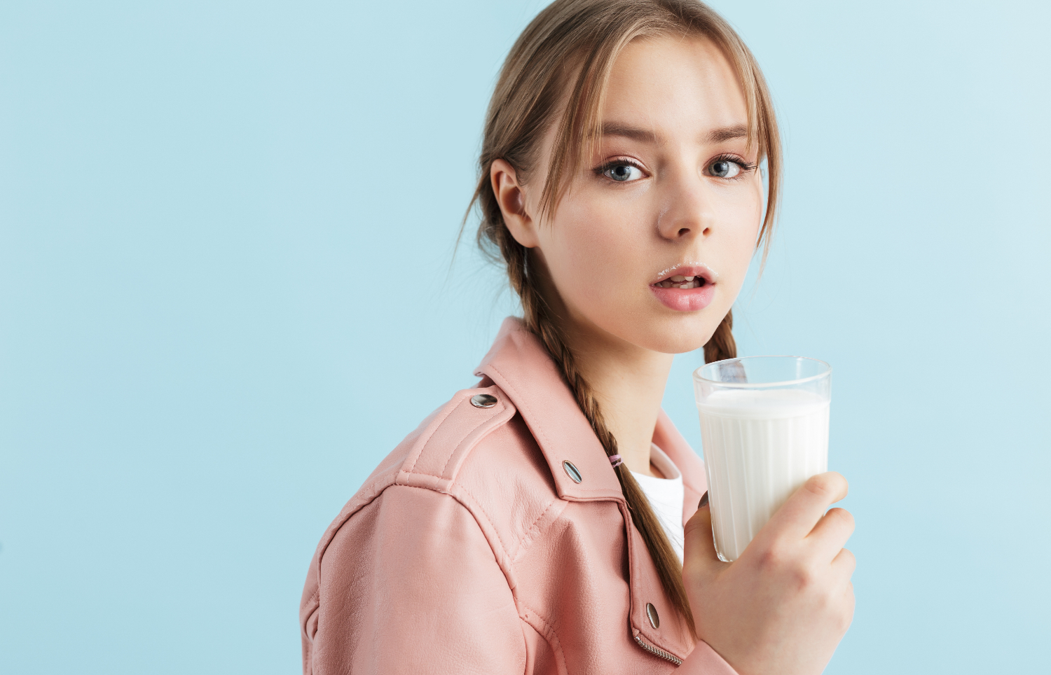 Susu kambing punya sejumlah manfaat untuk kecantikan.