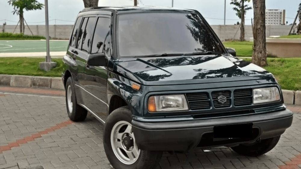 Suzuki Escudo