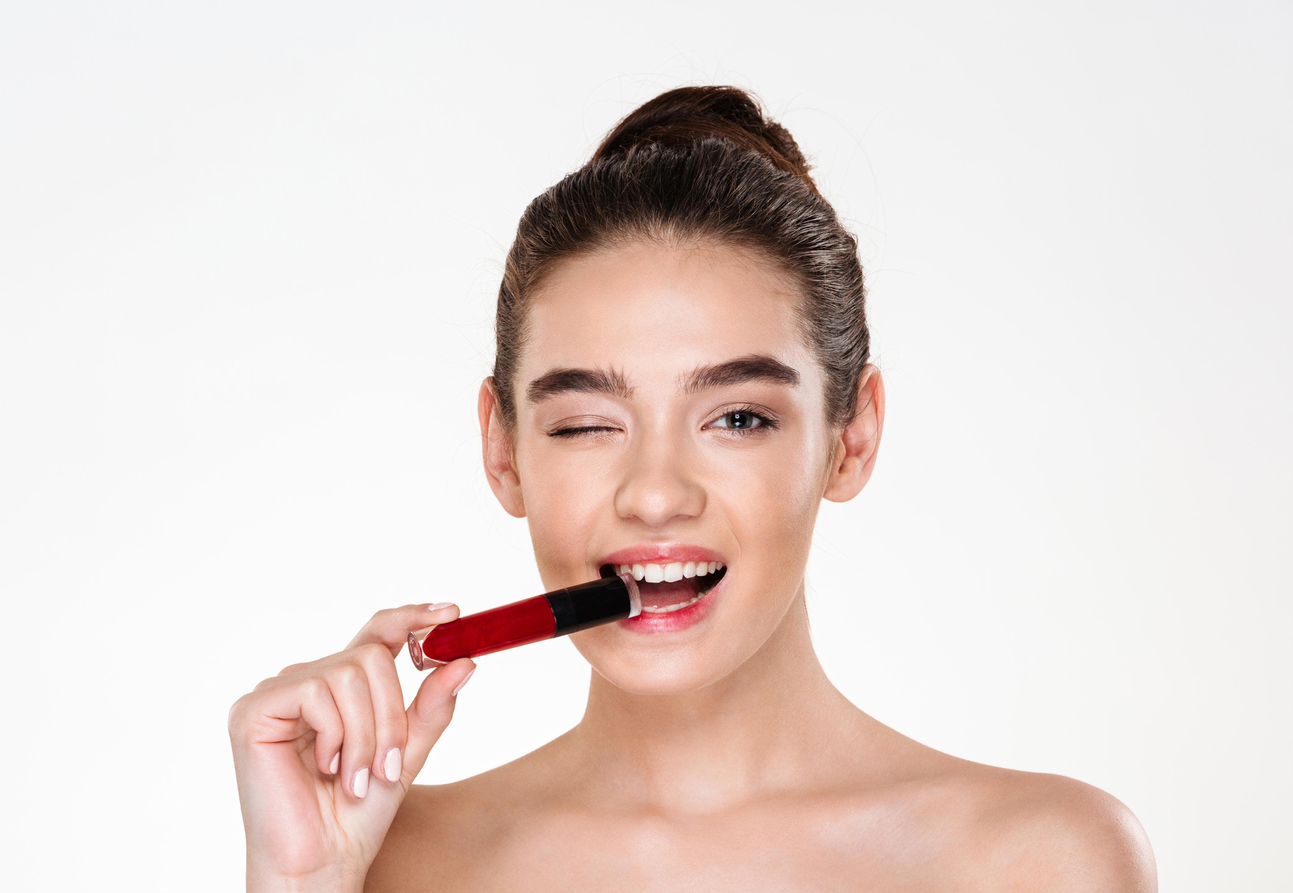 Ilustrasi liptint.