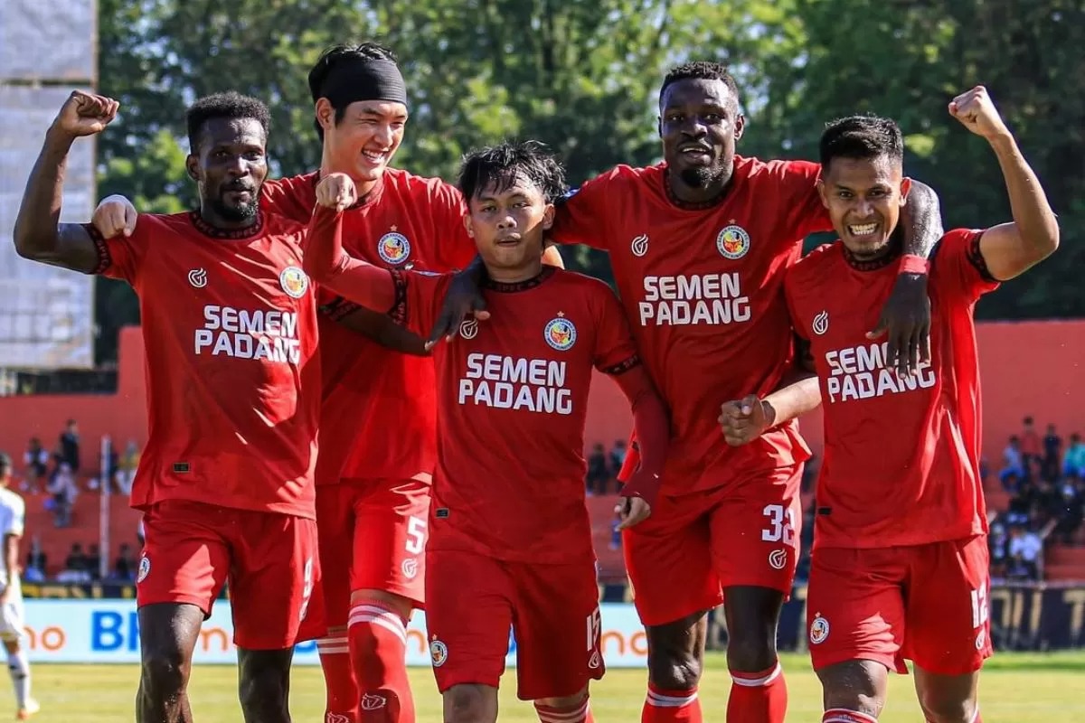Skuad Semen Padang.