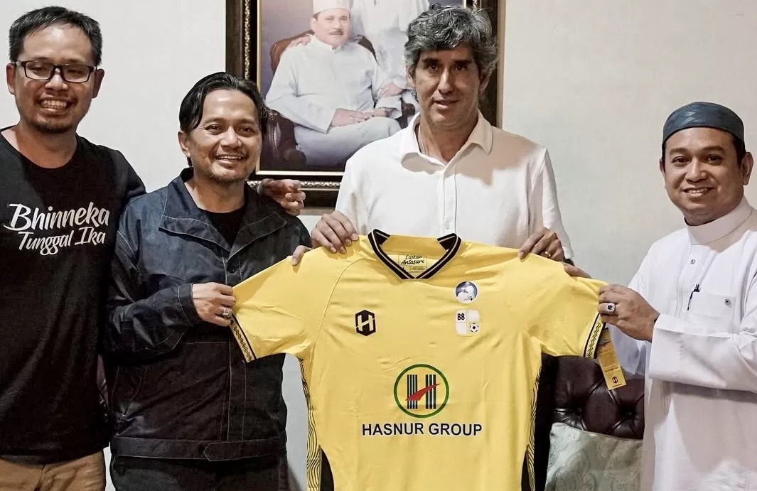 Stefano Cugurra resmi tanda tangani kontrak bersama Barito Putera.