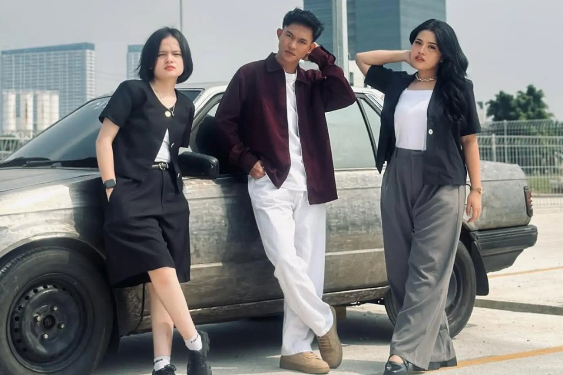 Mesa Hira, Fajar Noor dan Shabrina Leanor.