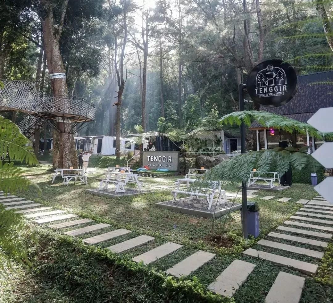 Tenggir Coffee & Eatery, coffee shop syahdu yang lokasinya hanya 1 jam dari Solo.