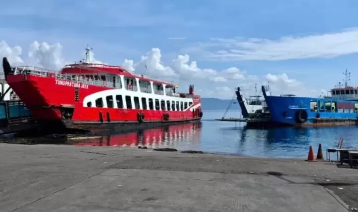 Daftar nama penumpang KMP Tunu Pratama Jaya, yang tenggelam di Selat Bali.