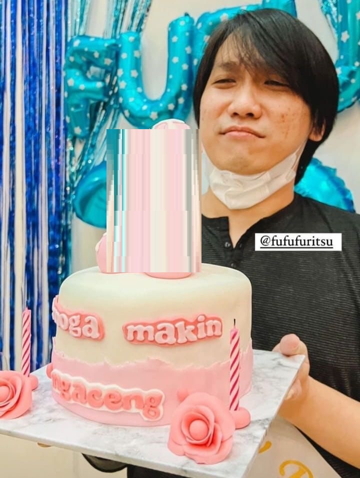 Kue ulang tahun viral Fritz Fernandez.
