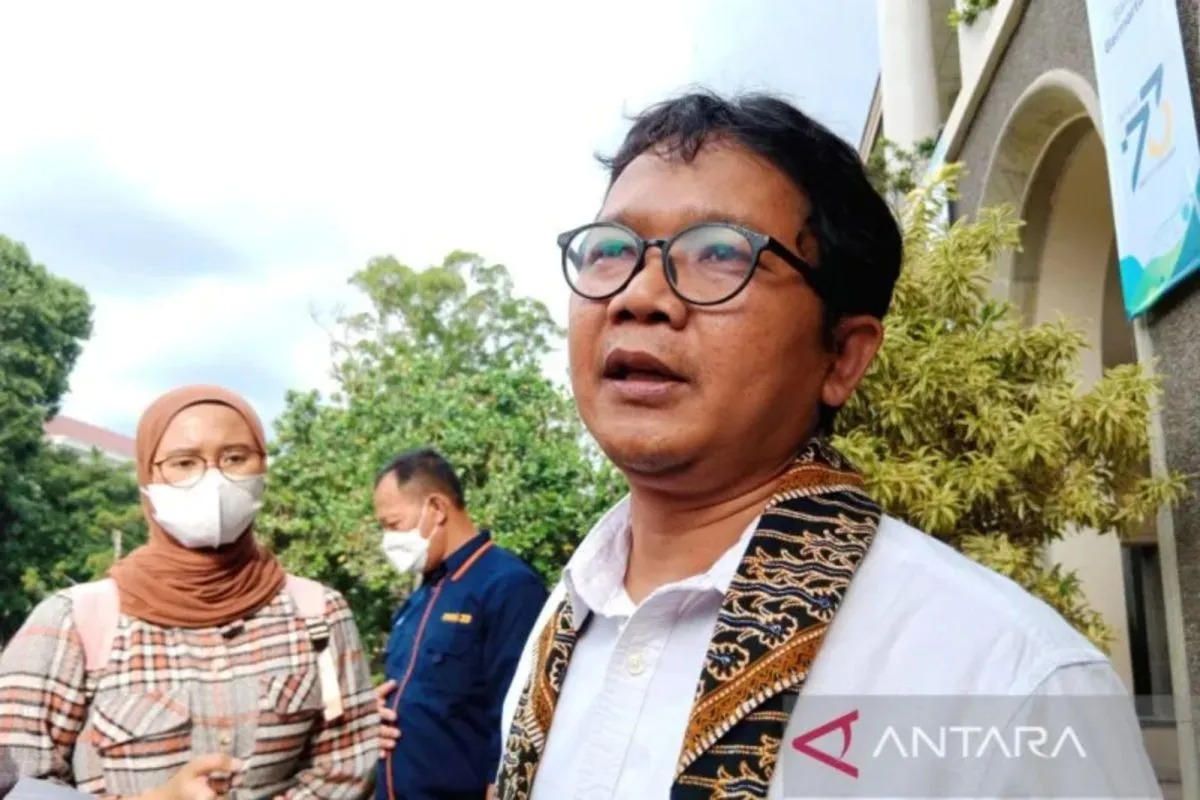 Wakil Rektor Bidang Kemahasiswaan, Pengabdian kepada Masyarakat, dan Alumni UGM Arie Sujito.