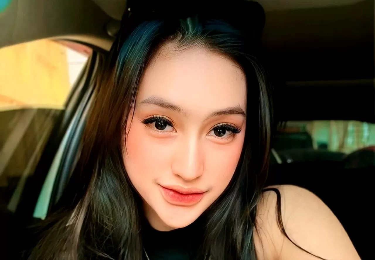 Misri Puspita Sari, 1 dari 3 tersangka kasus kematian Brigadir Nurhadi.
