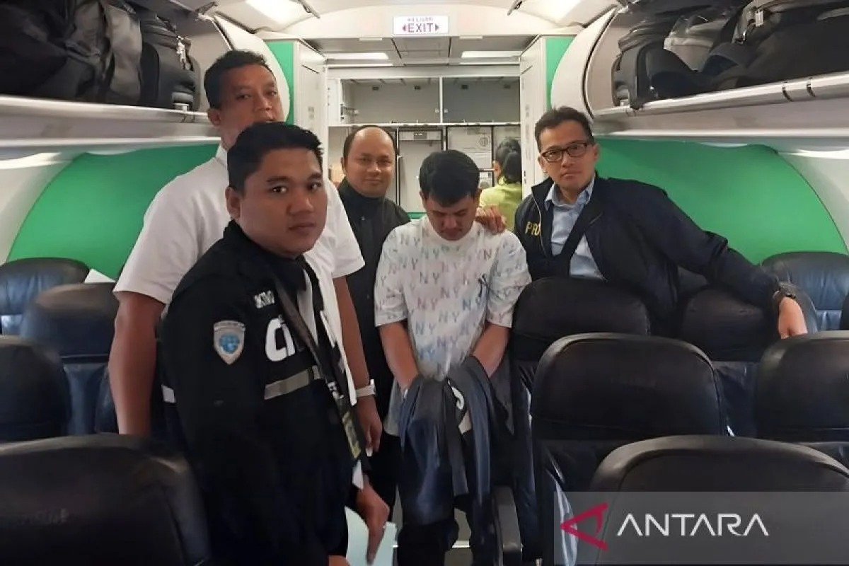 Penyidik Direktorat Tindak Pidana Perempuan dan Anak serta Pemberantasan Perdagangan Orang (PPA-PPO) Bareskrim Polri mengamankan tersangka kasus dugaan TPPO bermodus admin kripto di Myanmar.