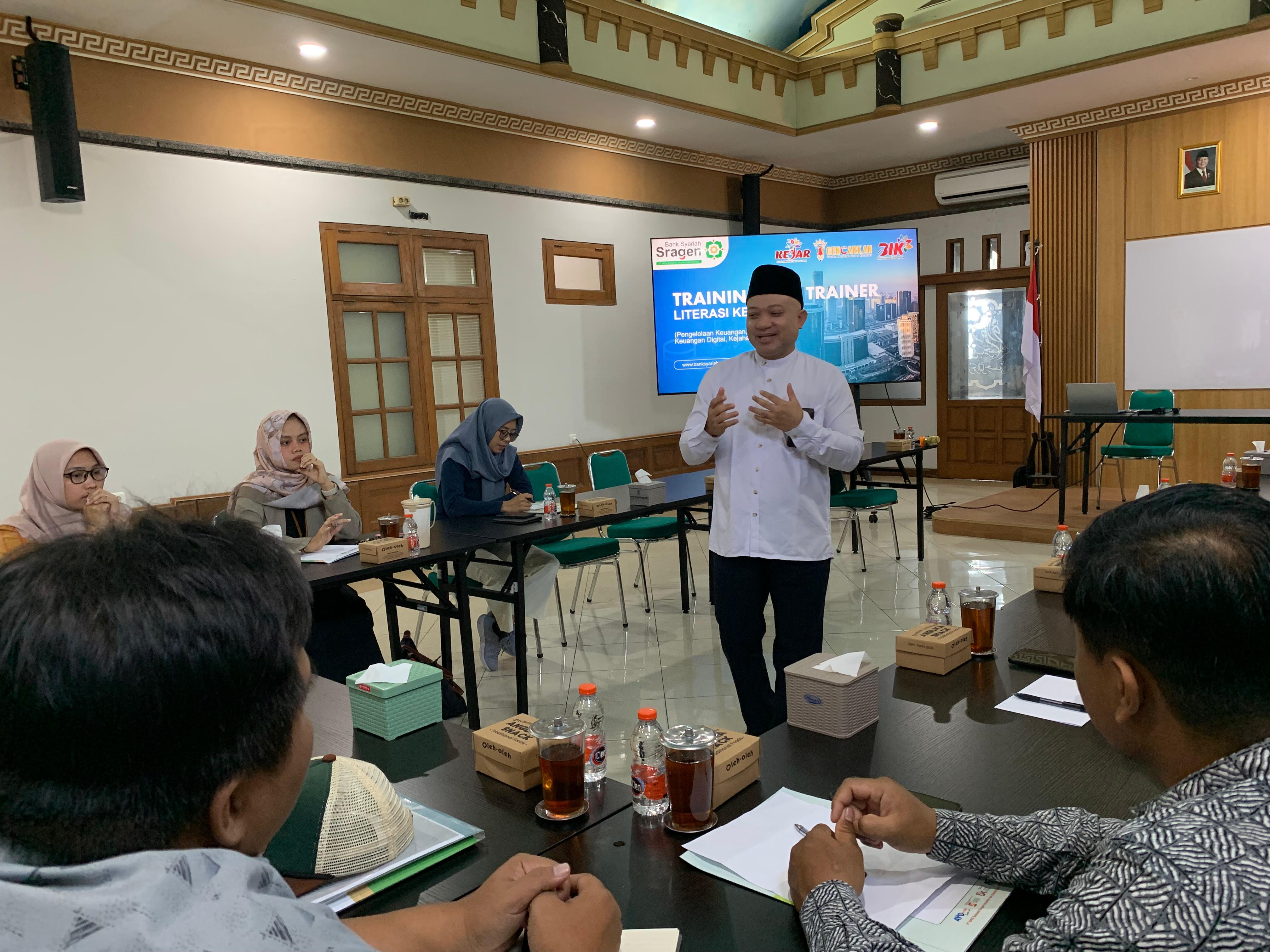 Bank Syariah Sragen Luncurkan Program Gerakan Sadar Literasi Keuangan