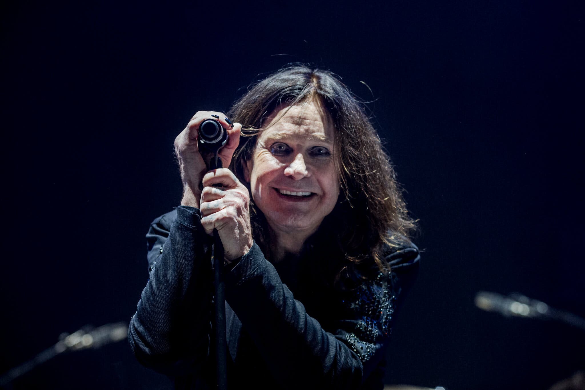 Ozzy Osbourne meninggal dunia.