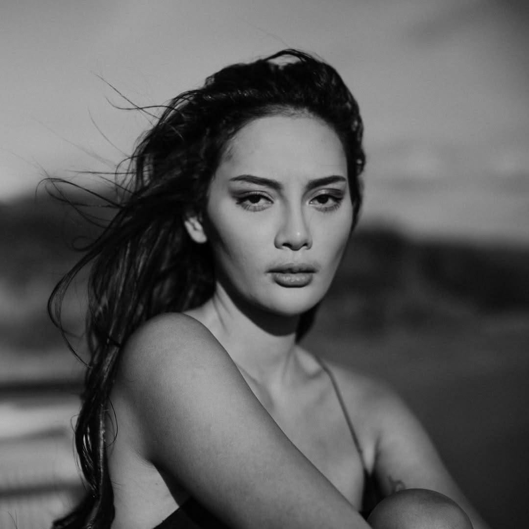 Erika Carlina.