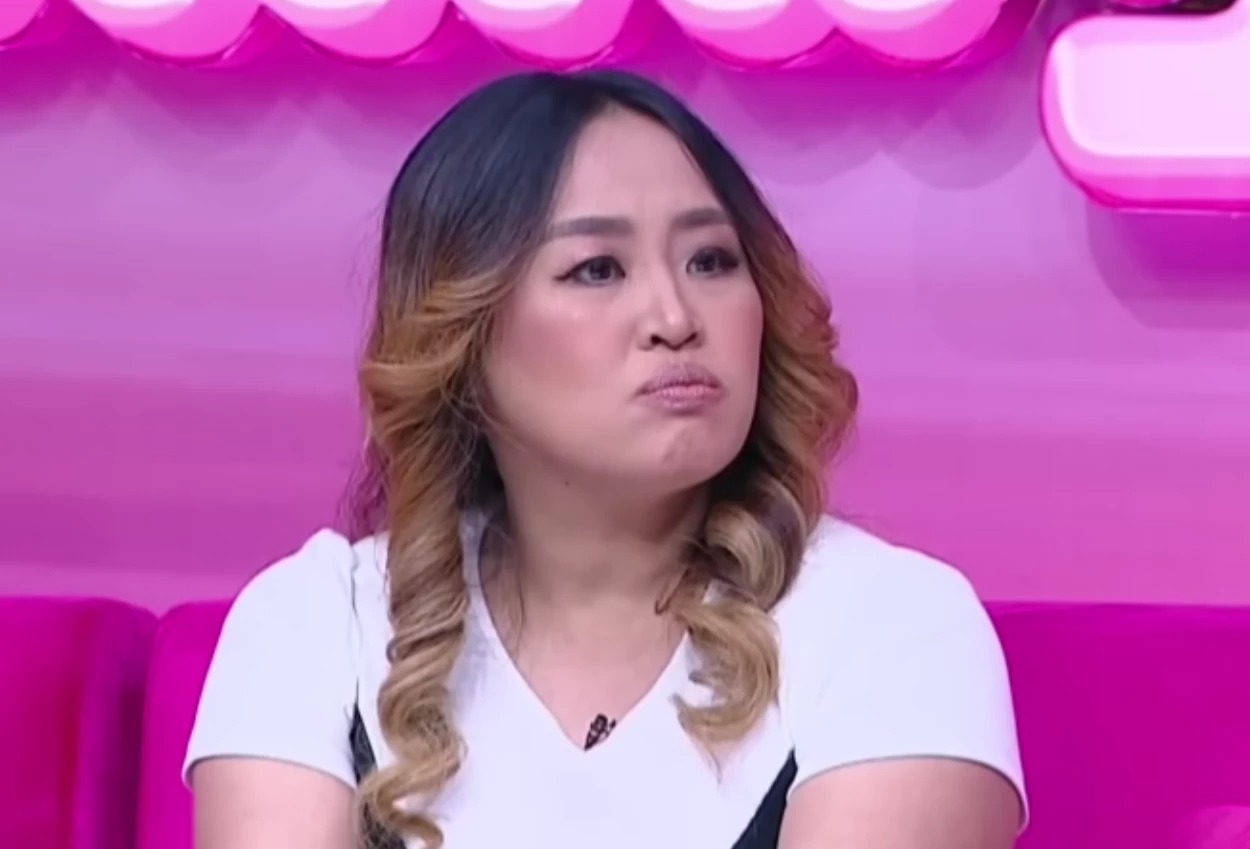 Pinkan Mambo Klarifikasi Soal Tarif Rp10 Juta untuk Review Donat Miliknya.