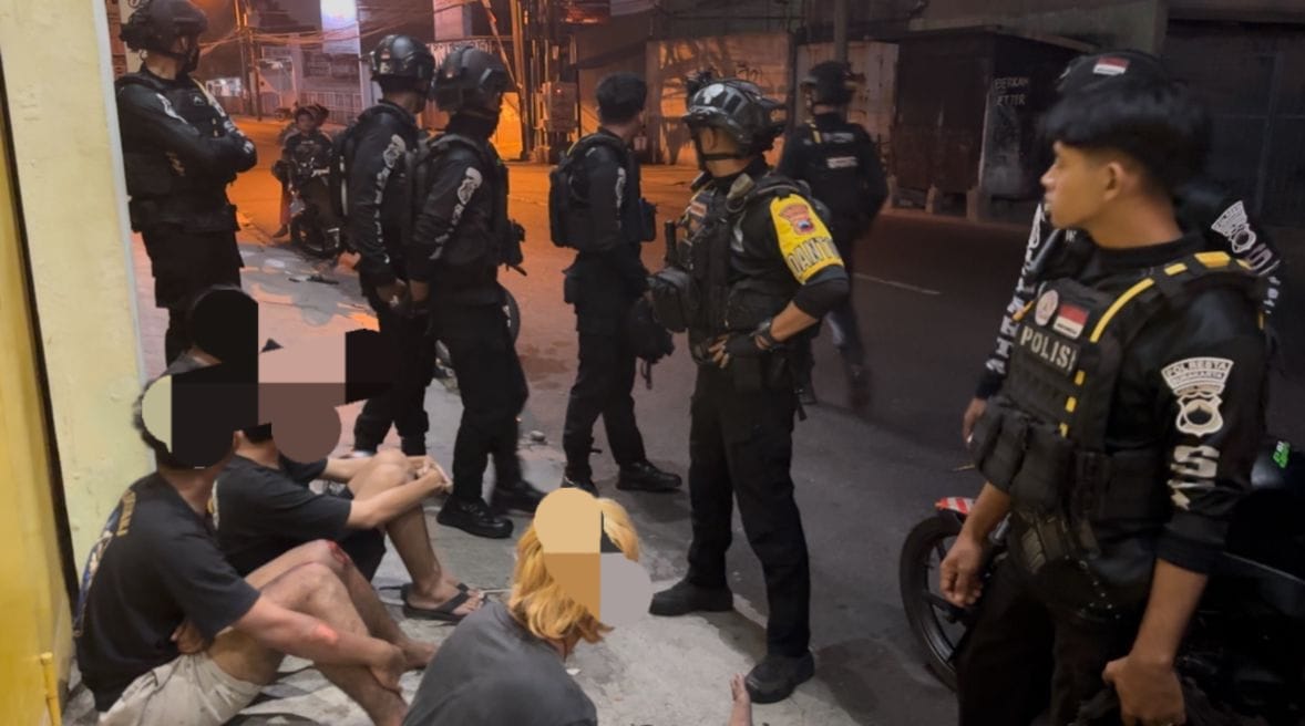 Tim Sparta Polresta Surakarta berhasil menggagalkan tawuran antar perguruan silat di Ring Road Mojosongo, 6 pemuda diamankan.
