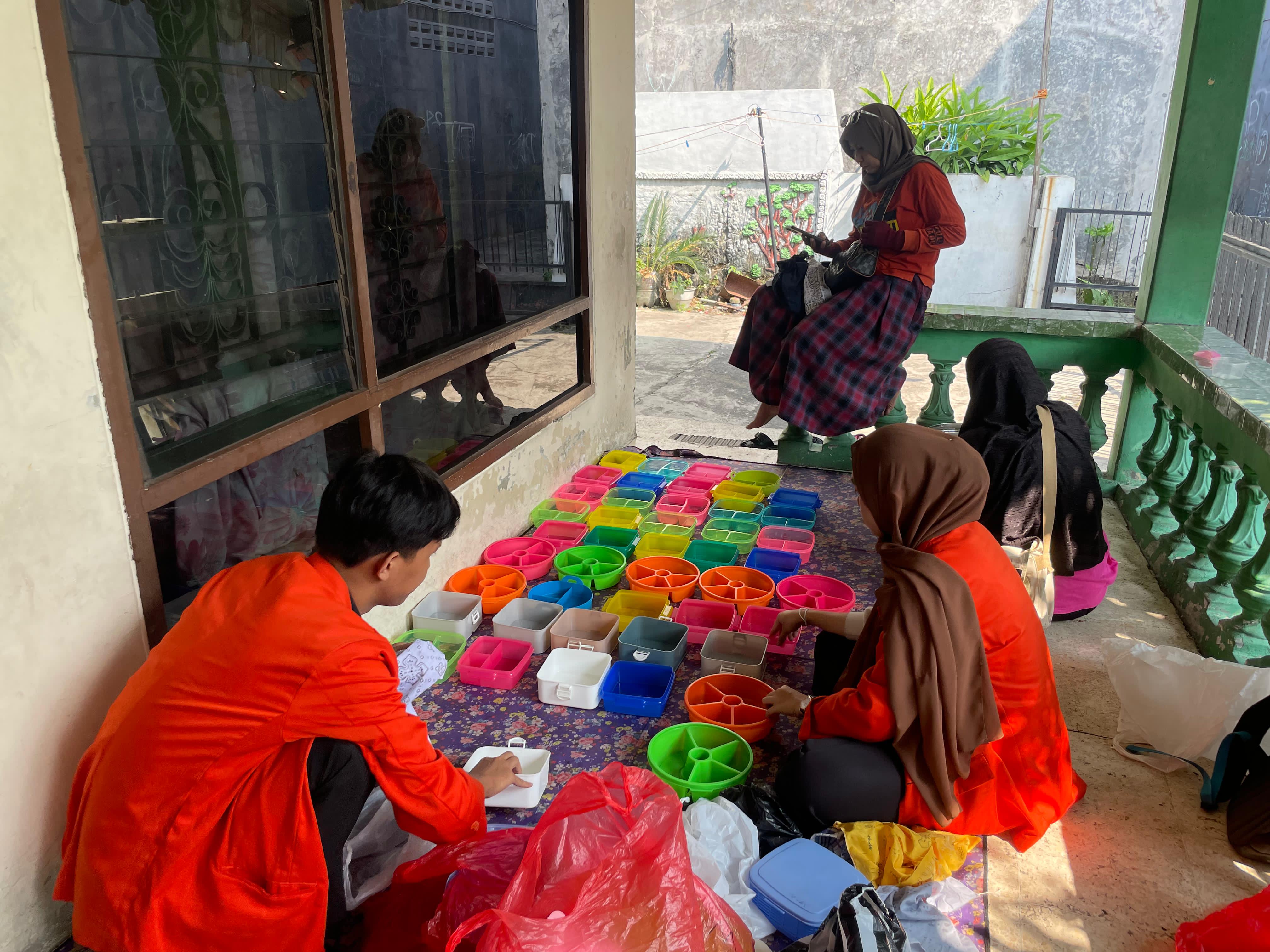 KKN UMPKU Surakarta di Semanggi.