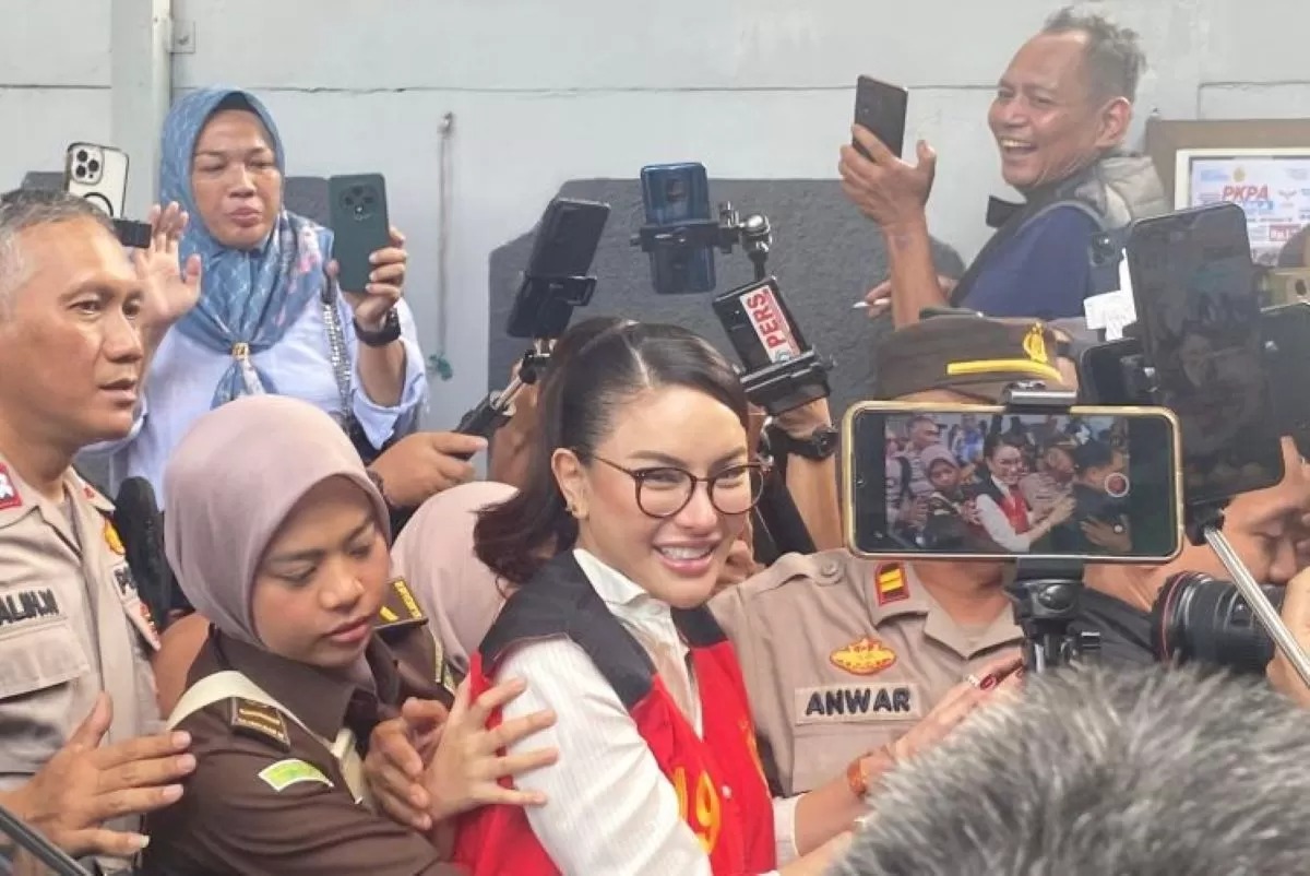 Nikita Mirzani menghadiri sidang di Pengadilan Negeri Jakarta Selatan, Selasa (1/7/2025).