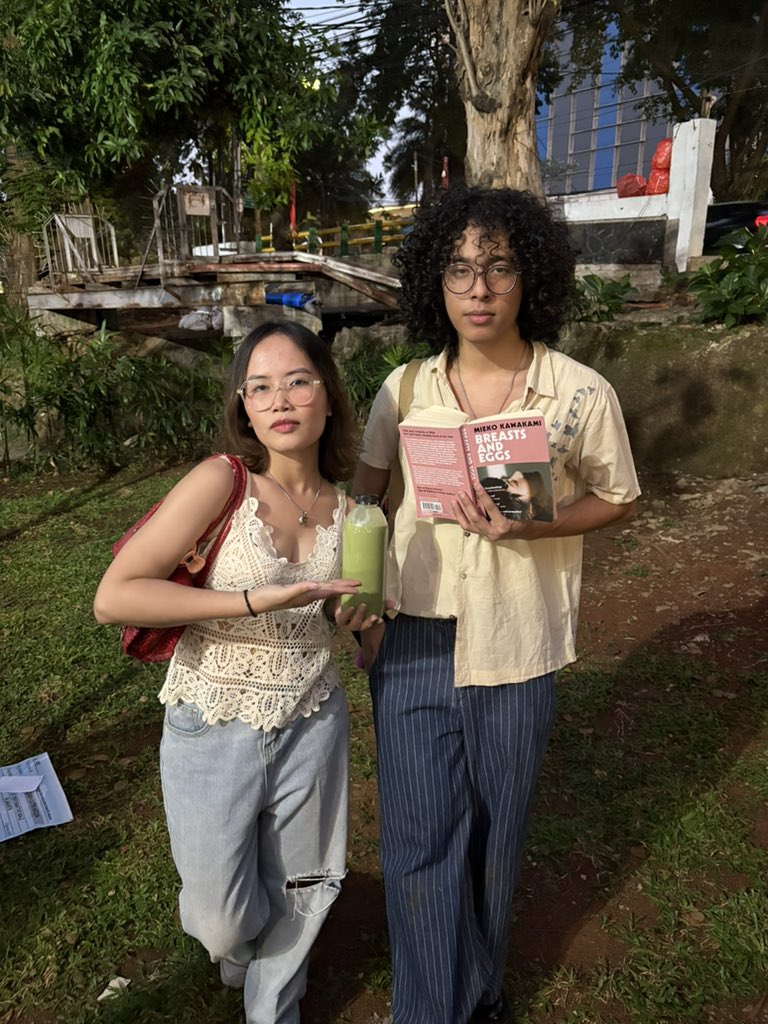 Kinara (kanan), anak Dee Lestari, menang Kontes Performative Male.