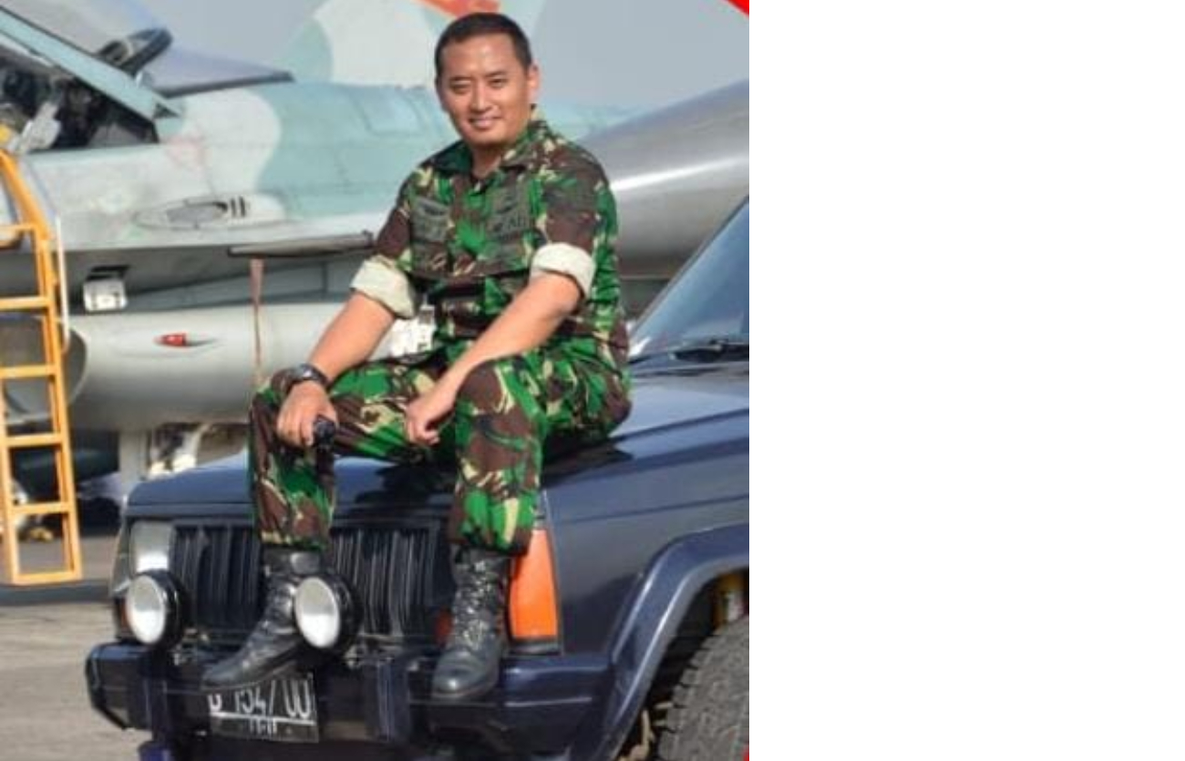 Sosok Marsma TNI Fajar Adrianto yang dikabarkan tewas dalam kecelakaan pesawat jatuh di Ciampea Bogor.