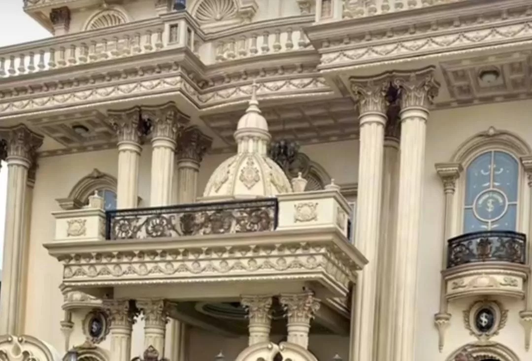 Rumah Mewah Haji Sutar di Sumatera Selatan yang diduga milik bandar narkoba