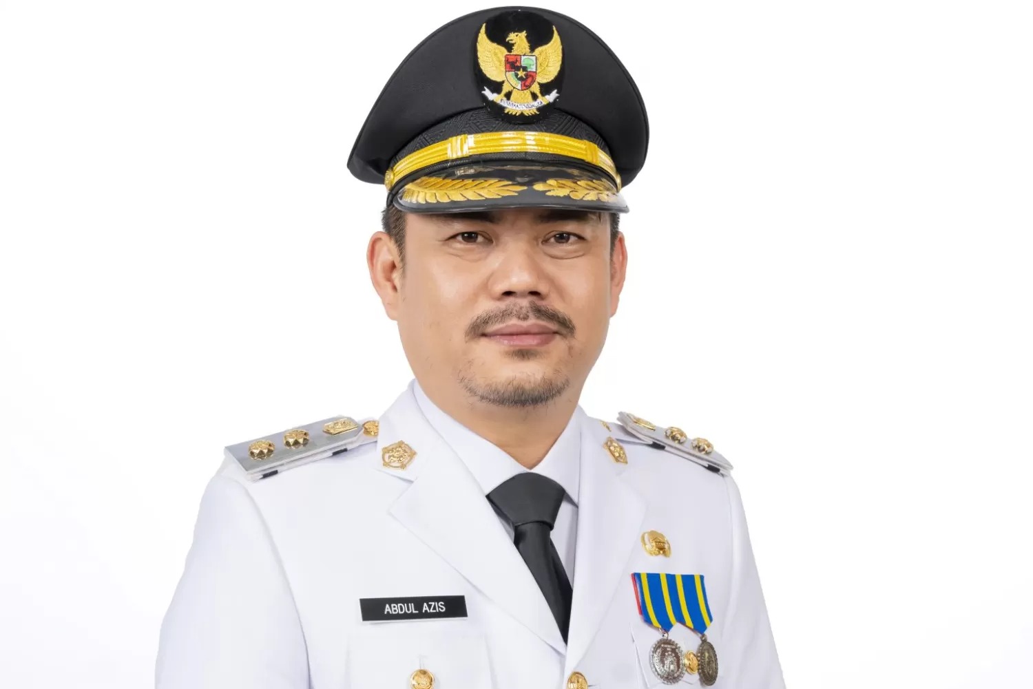Bupati Kolaka Timur abdul Azis.
