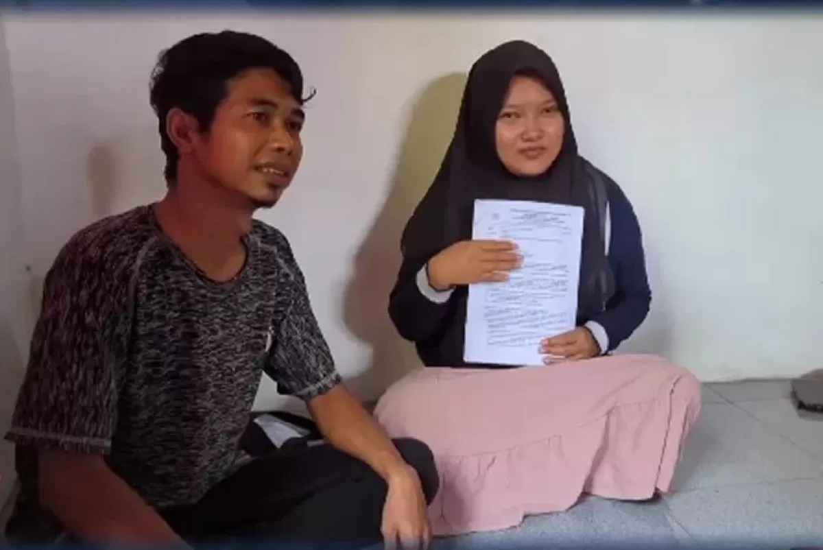 Pasutri buruh jahit di Pekalongan geger karena tiba-tiba dapat tagihan pajak miliaran.