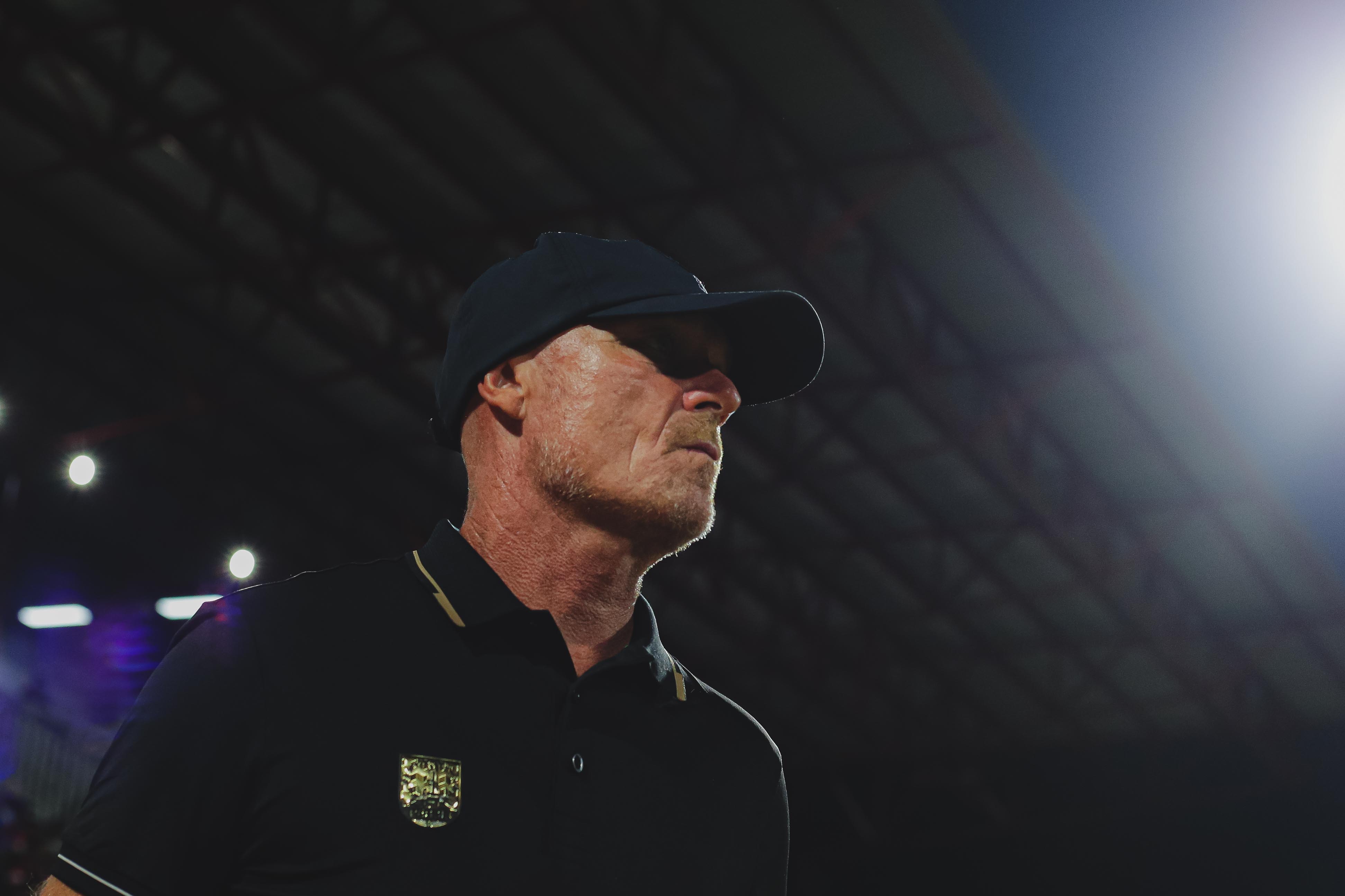 Peter de Roo Pelatih Persis Solo asal Belanda.