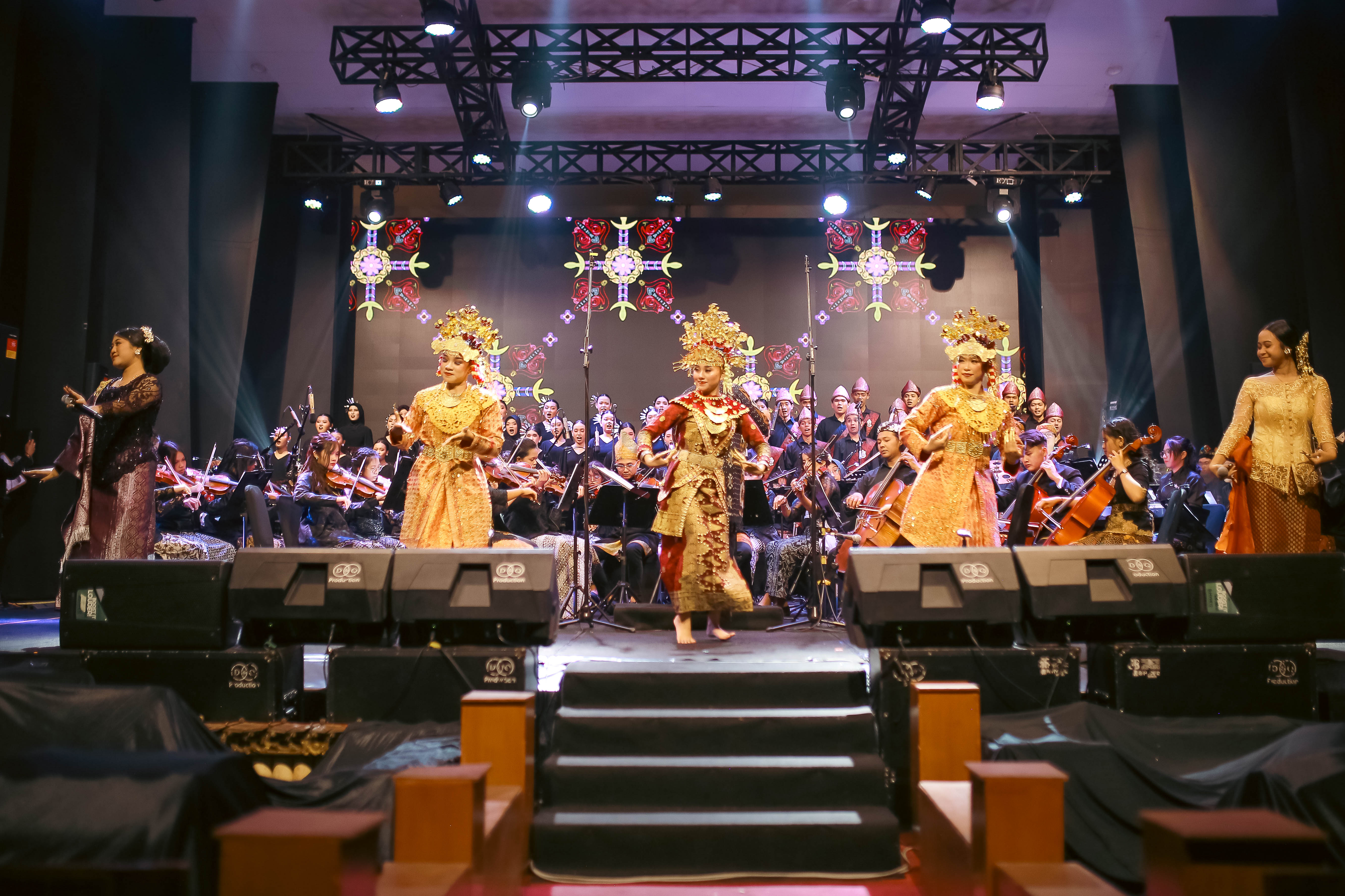 MEMUKAU : Anak Muda Solo Bangkitkan Budaya Lewat Musik